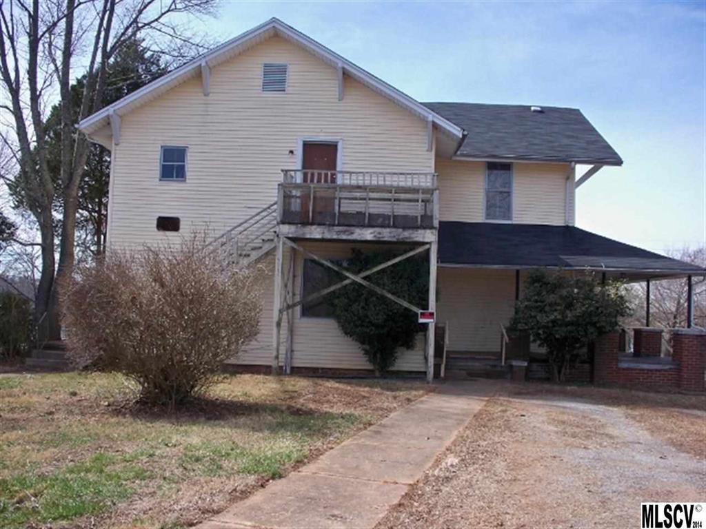 62 20th Avenue Sw Hickory NC 28602