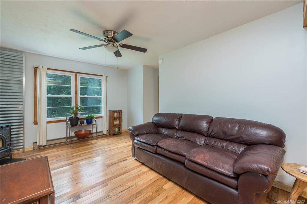 142 Eastwood Avenue Swannanoa NC 28778