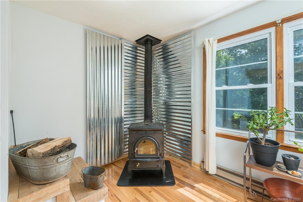 142 Eastwood Avenue Swannanoa NC 28778