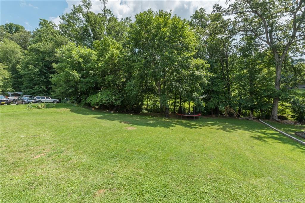 142 Eastwood Avenue Swannanoa NC 28778