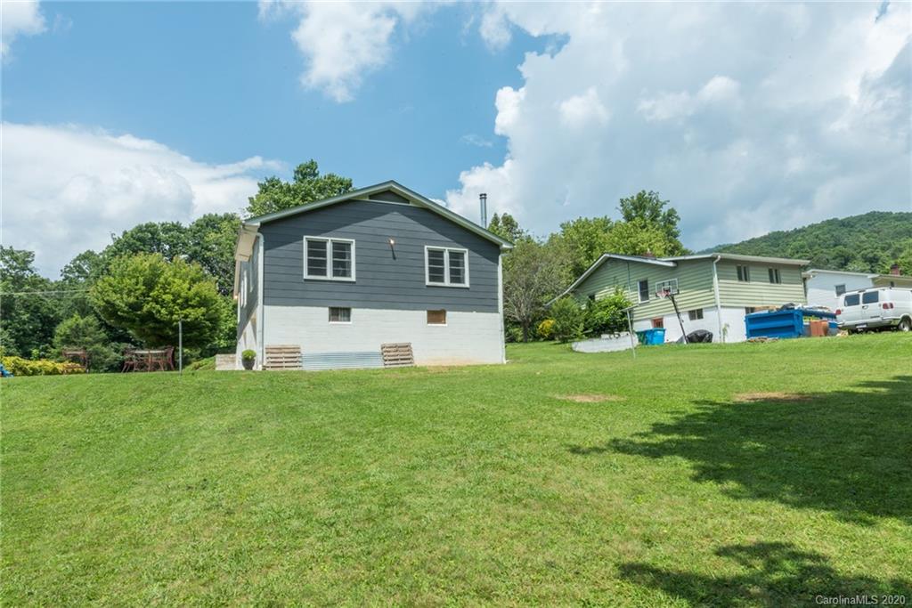 142 Eastwood Avenue Swannanoa NC 28778