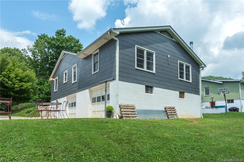 142 Eastwood Avenue Swannanoa NC 28778