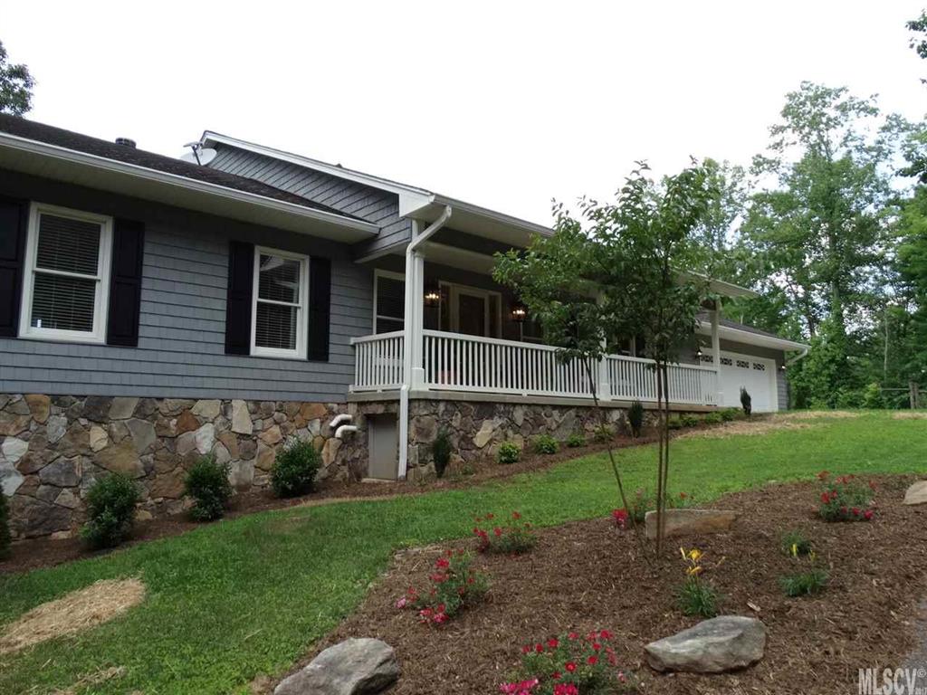 4641 16th Street Place NE Hickory NC 28601