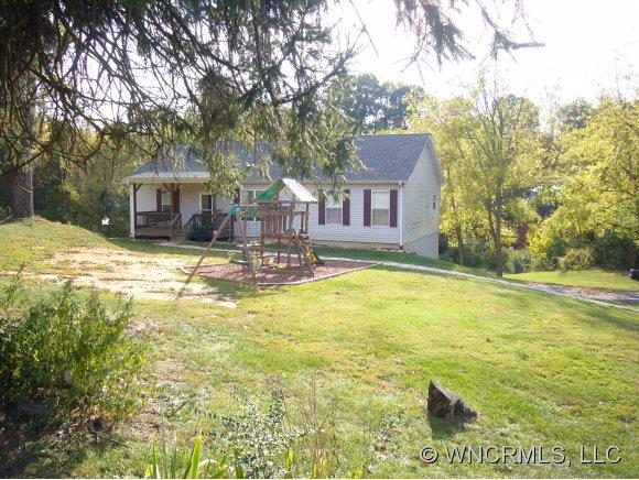 47 Banks Town Road Weaverville NC 28787