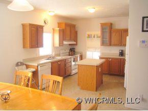 47 Banks Town Road Weaverville NC 28787
