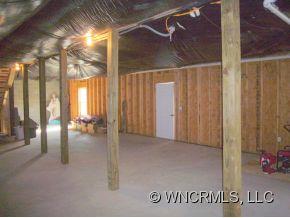 47 Banks Town Road Weaverville NC 28787