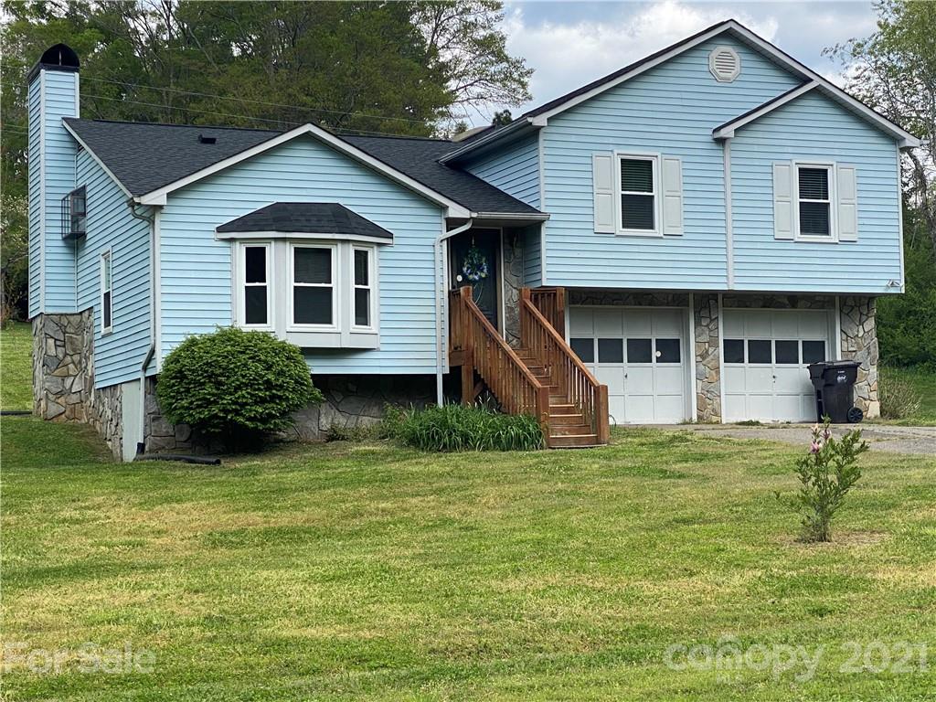 104 Oak Lane Road Morganton NC 28655