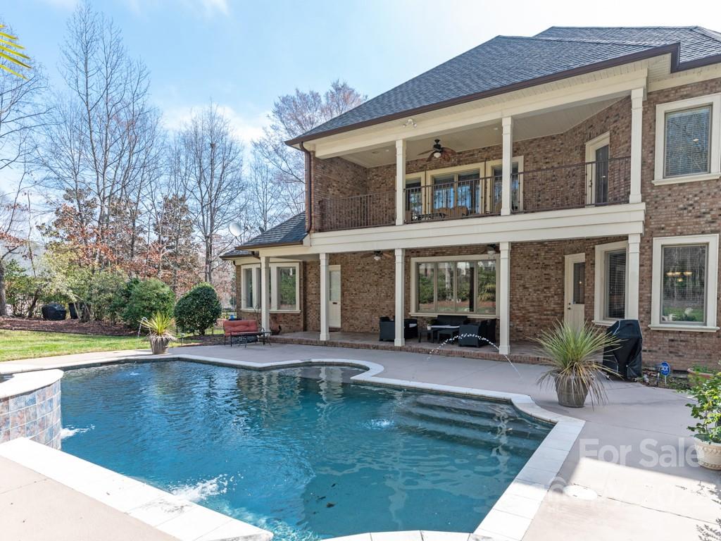 5001 Oxfordshire Road Waxhaw NC 28173
