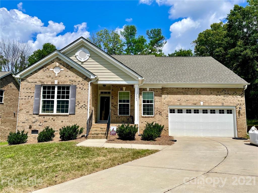 8045 Frances Haven Drive Harrisburg NC 28075