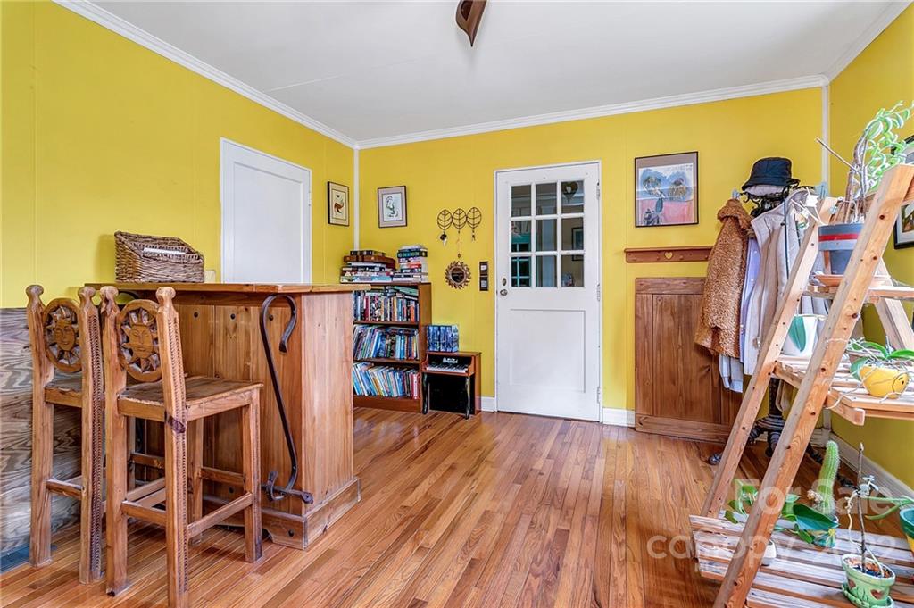 16 Kingwood Place Asheville NC 28804