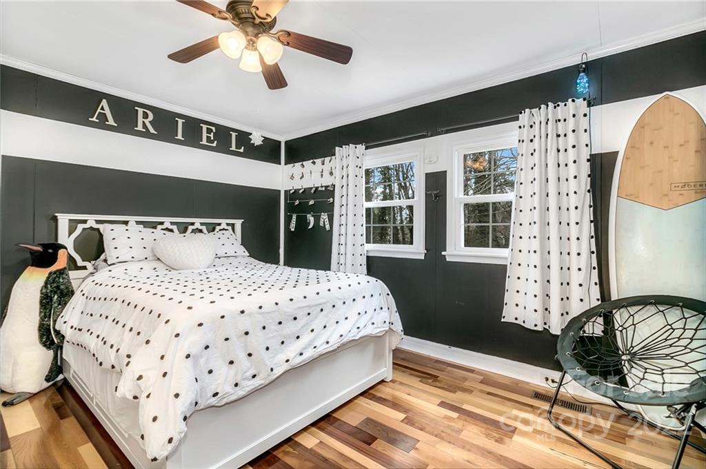 16 Kingwood Place Asheville NC 28804