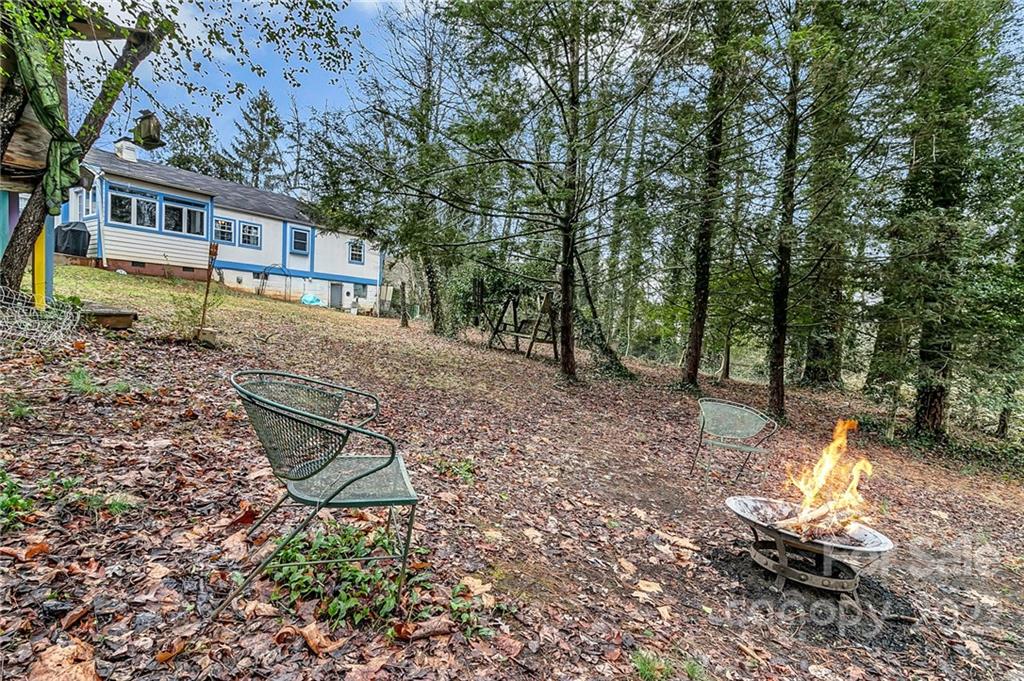 16 Kingwood Place Asheville NC 28804