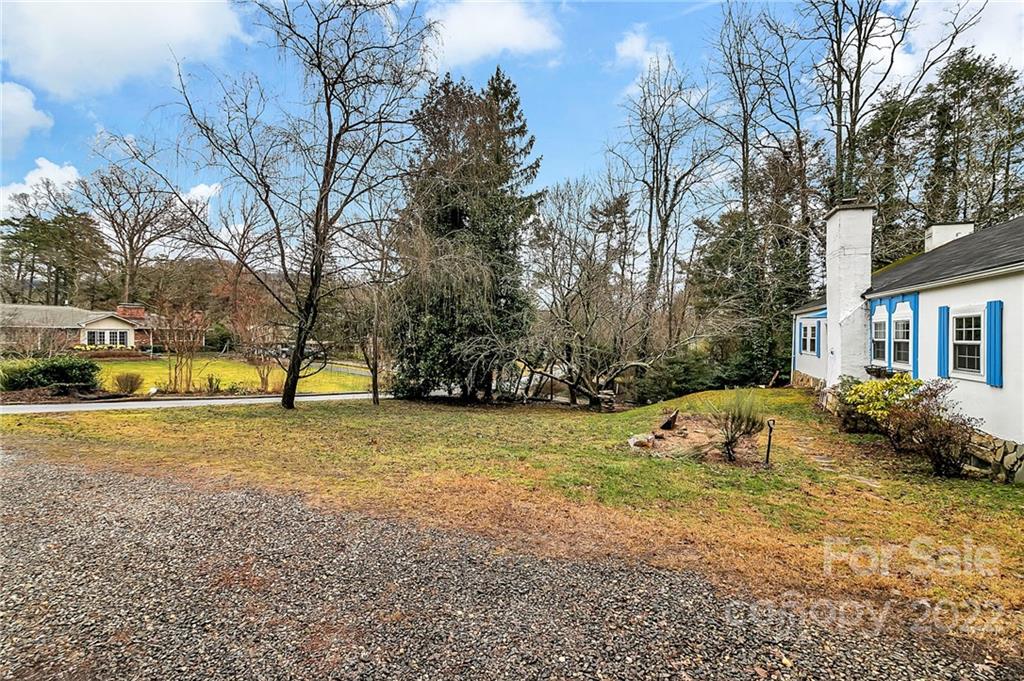 16 Kingwood Place Asheville NC 28804