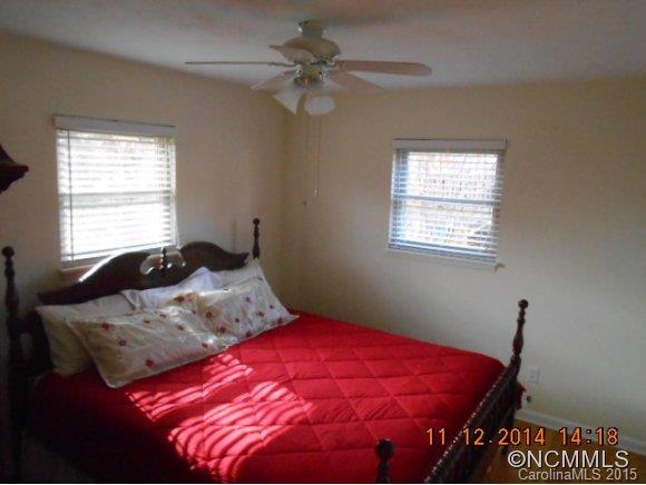 504 Deaverview Road Asheville NC 28806