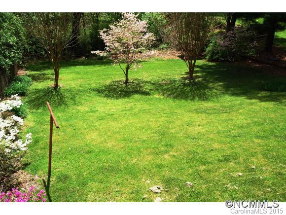 504 Deaverview Road Asheville NC 28806