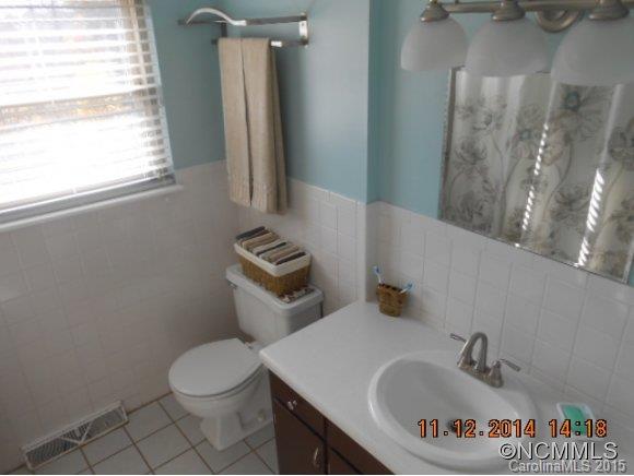 504 Deaverview Road Asheville NC 28806