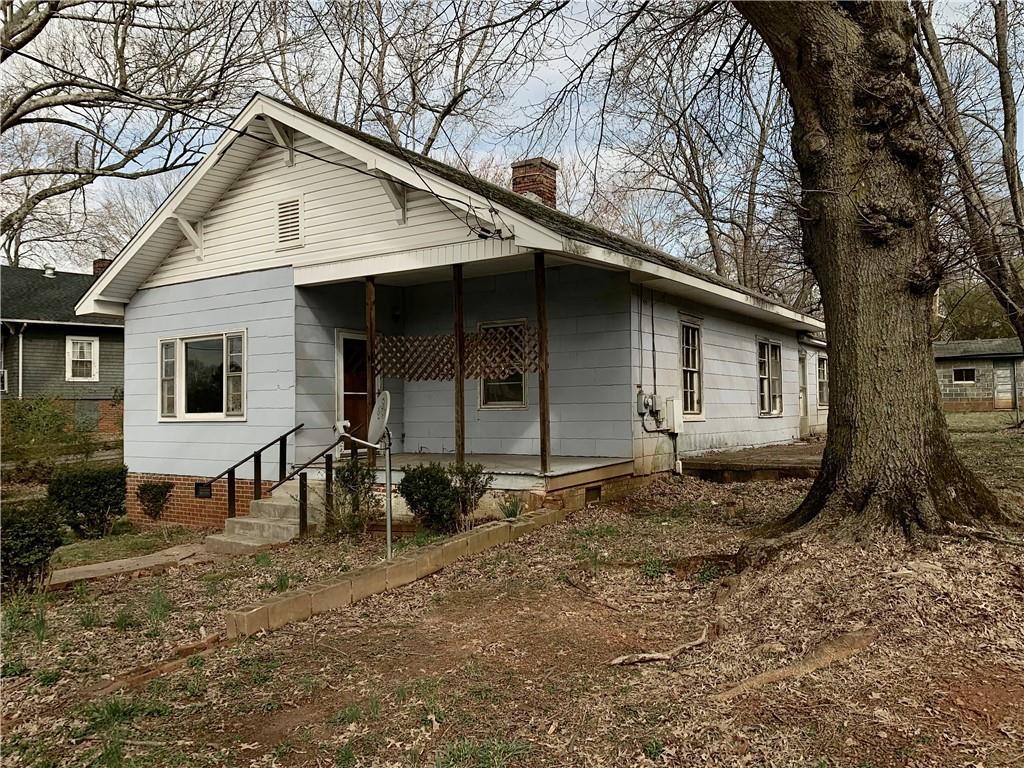 1673 C Avenue Se Hickory NC 28602