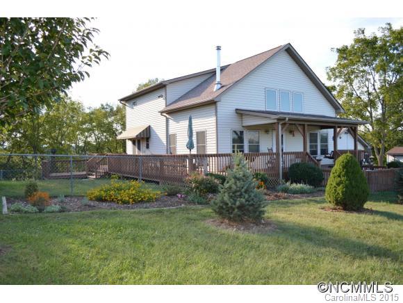 3250 Bend Of Ivy Road Marshall NC 28753