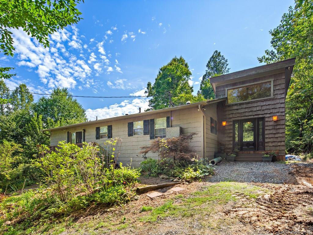 197 Hobson Branch Road Weaverville NC 28787