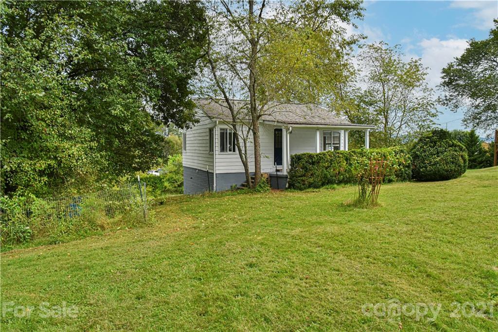 7 Carroll Sluder Drive Leicester NC 28748