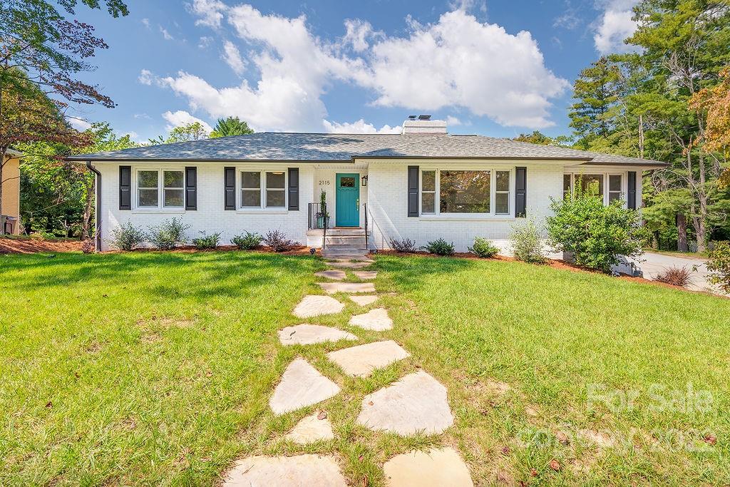2115 N Stoney View Court Hendersonville NC 28792