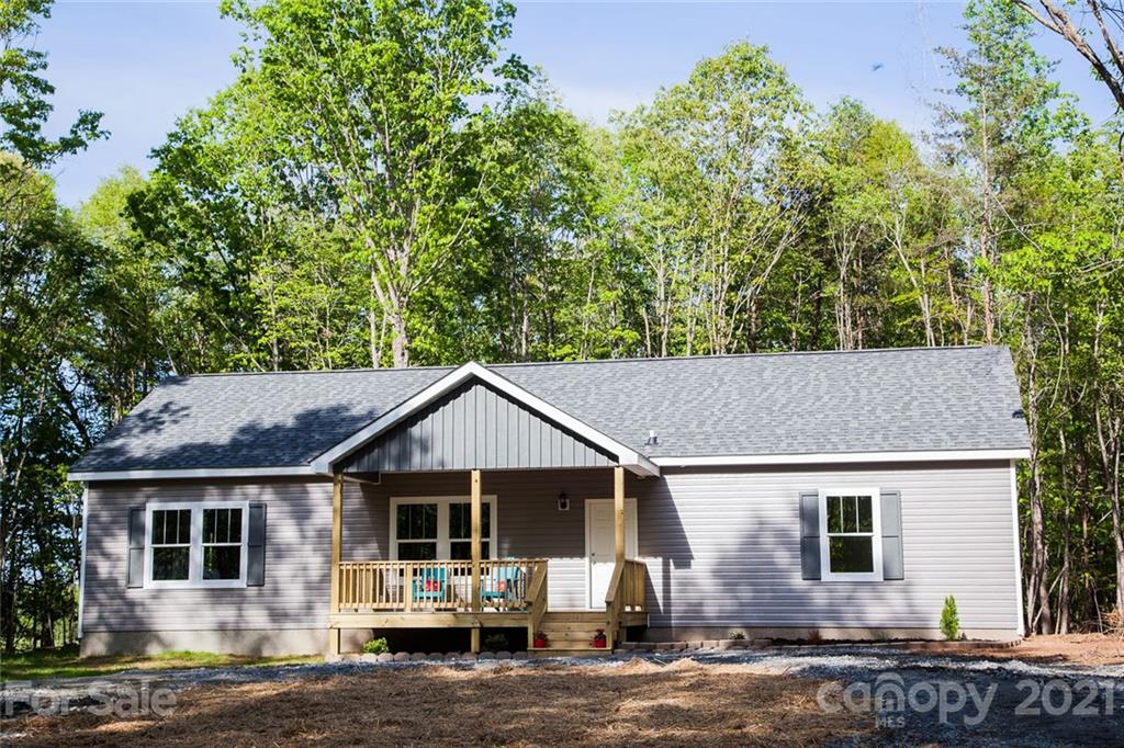 246 Vera Lane Columbus NC 28722