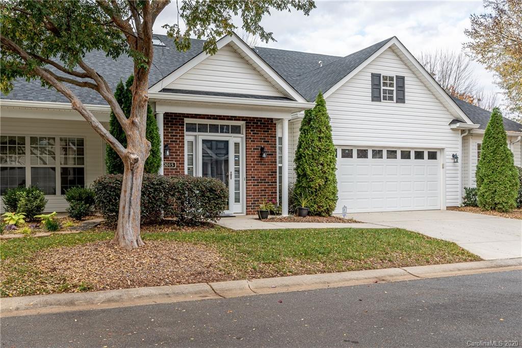 12015 Glass Mountain Court Charlotte NC 28277