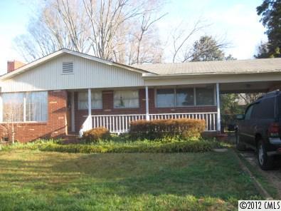 3849 Sudbury Road Charlotte NC 28205