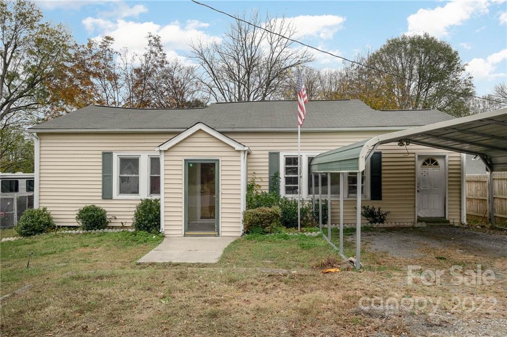 106 White Street NW Concord NC 28027