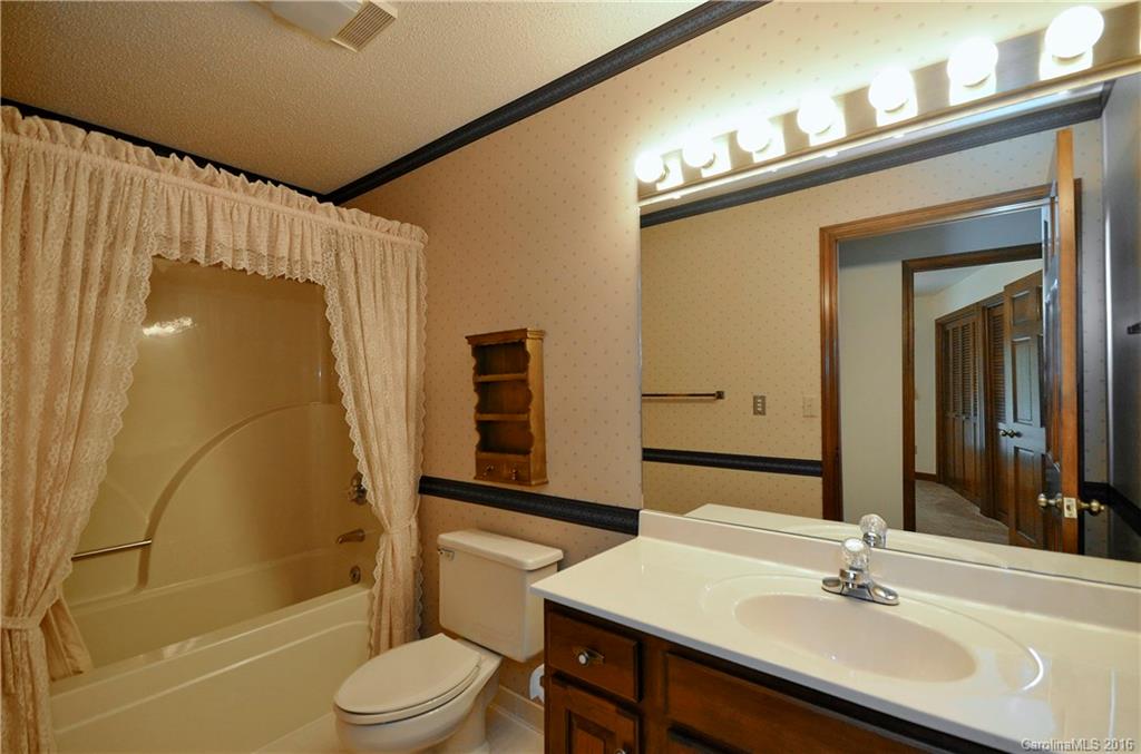 208 Blue Ridge Vista Asheville NC 28805