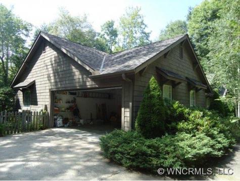 75 Hickory Drive Highlands NC 28741