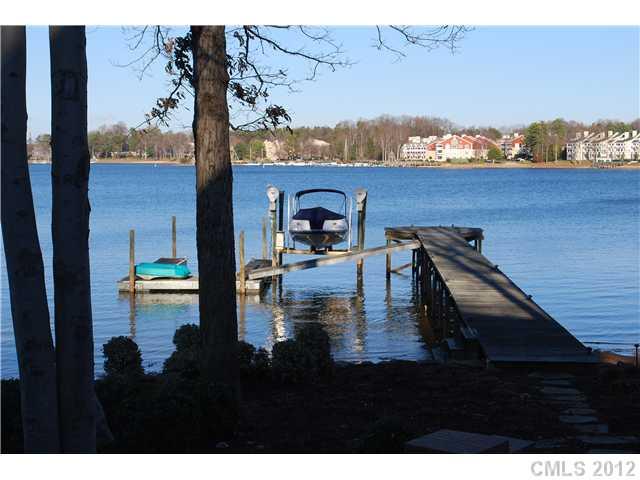 21500 Lake Point Lane Cornelius NC 28031