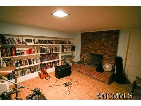 109 Dellwood Avenue Swannanoa NC 28778