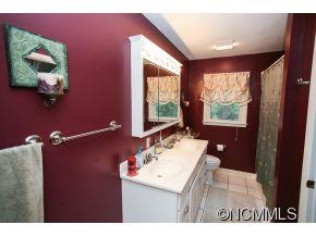 109 Dellwood Avenue Swannanoa NC 28778