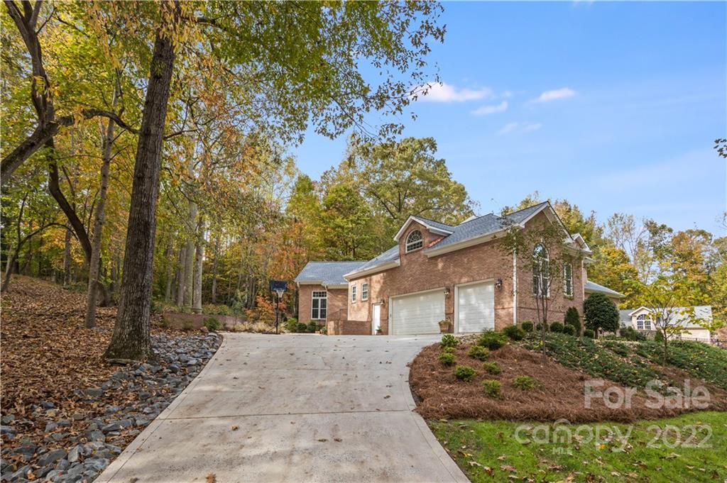 19206 Callaway Hills Lane Davidson NC 28036