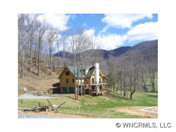134 Price Town Road Clyde NC 28721