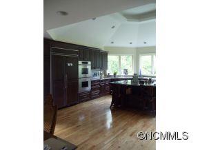 17 Saint Charles Place Asheville NC 28804