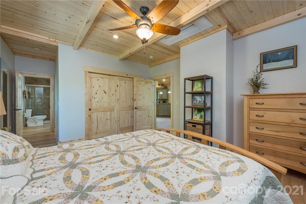 111 Havens Creek Road Black Mountain NC 28711