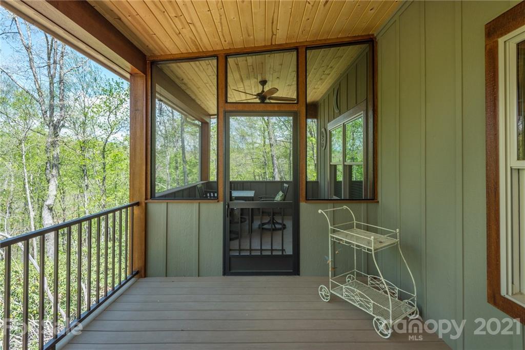 111 Havens Creek Road Black Mountain NC 28711