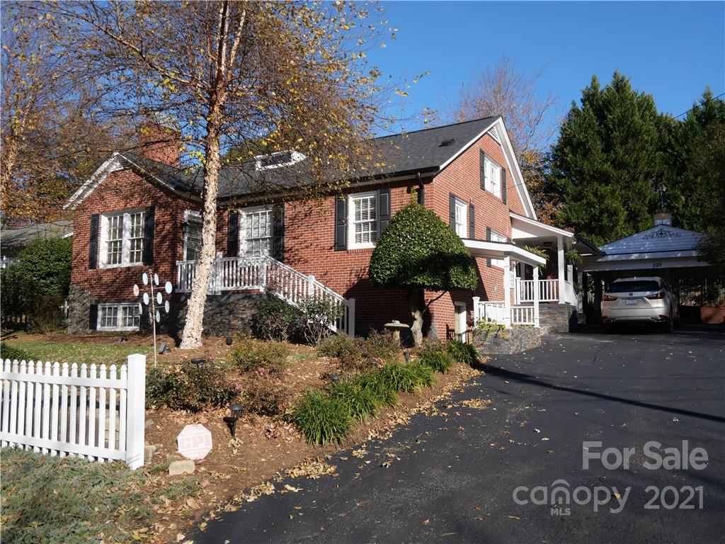 520 2nd Street NW Hickory NC 28601