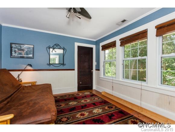25 Linden Avenue Asheville NC 28801
