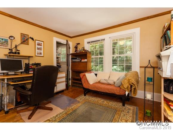 25 Linden Avenue Asheville NC 28801