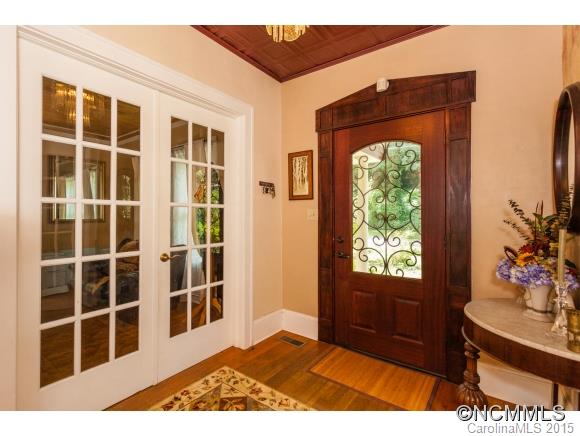 25 Linden Avenue Asheville NC 28801
