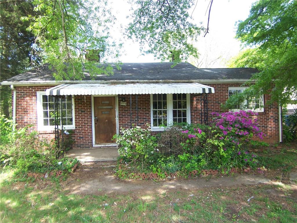 1193 2nd Street Se Hickory NC 28602