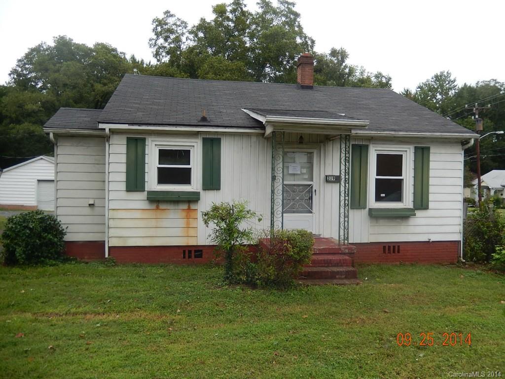 319 Bradford Drive Charlotte NC 28208