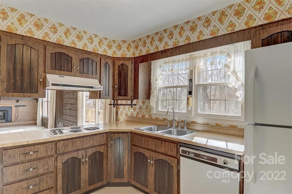 109 Richard Lane Black Mountain NC 28711