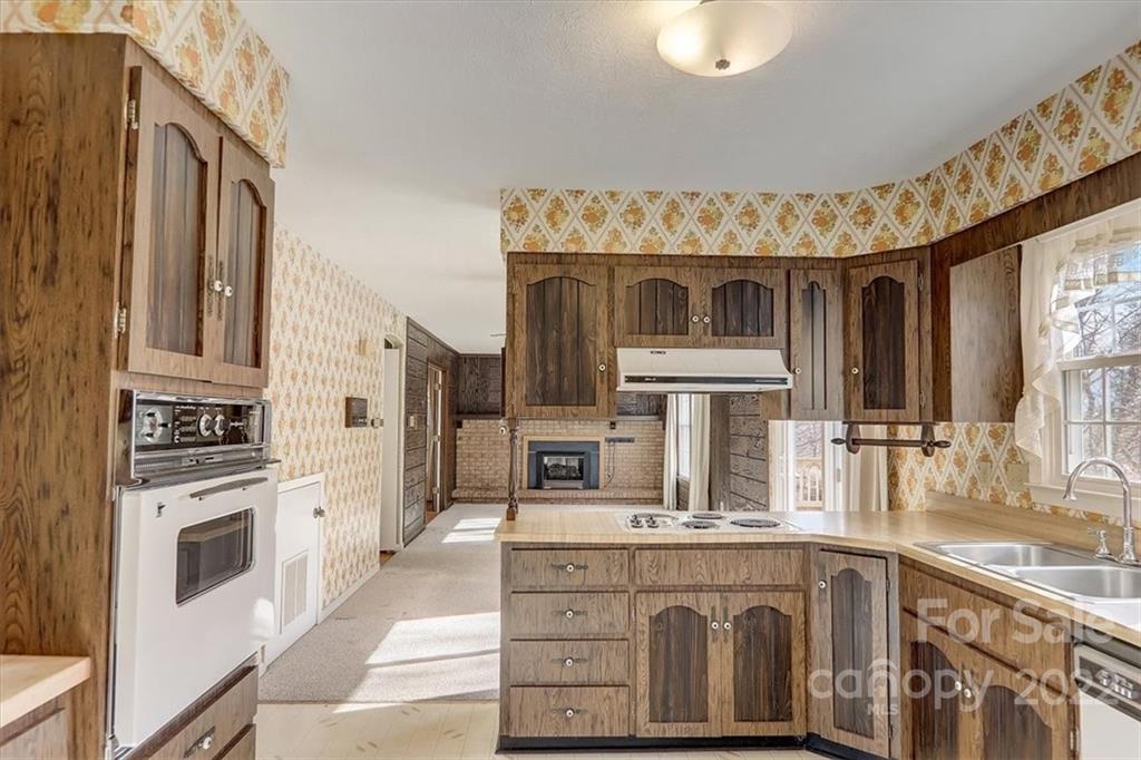 109 Richard Lane Black Mountain NC 28711
