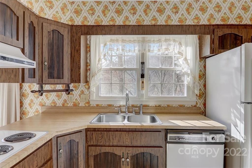 109 Richard Lane Black Mountain NC 28711