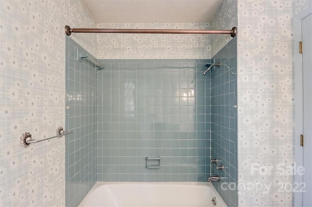 109 Richard Lane Black Mountain NC 28711