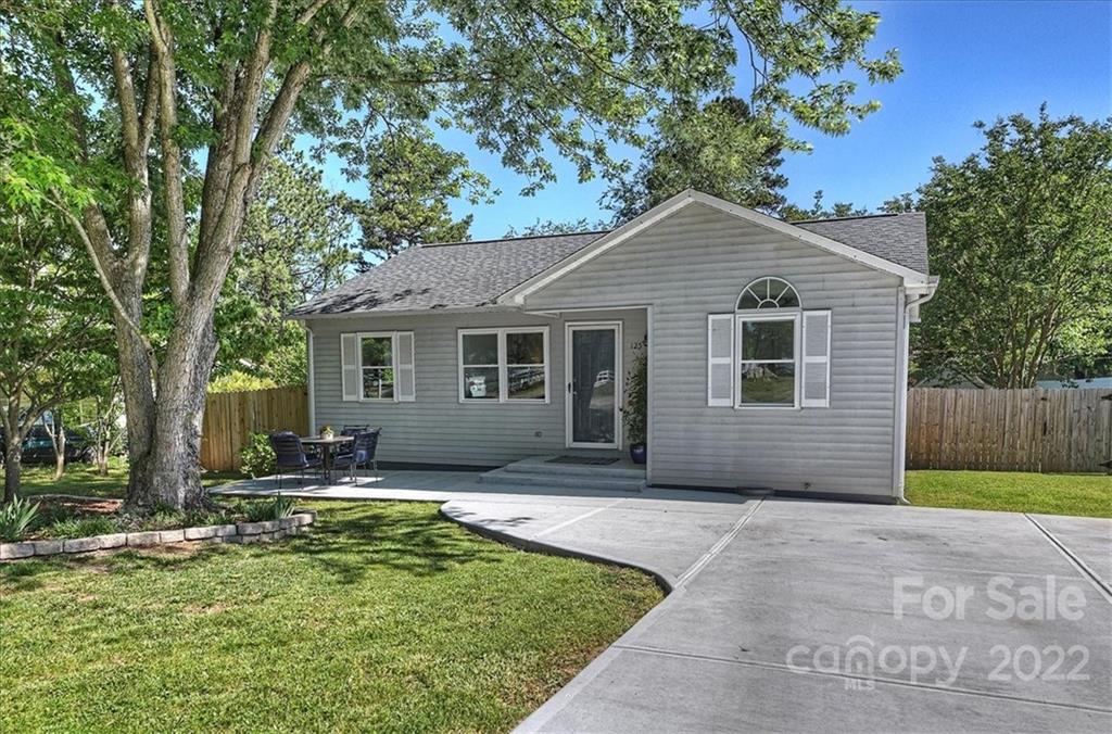 125 Mainview Drive Mooresville NC 28117